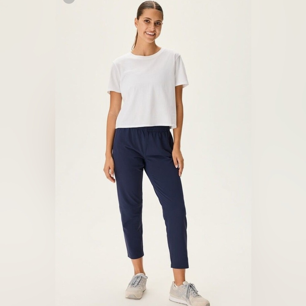 Outdoor Voices Zephyr 26” Pants